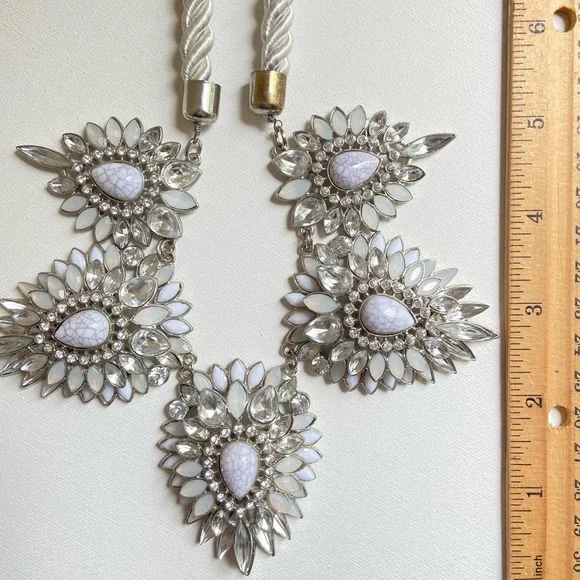 Chunky silvertone statement necklace with clear and gray rhinestone segments - Picture 7 of 9